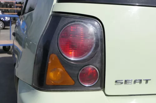 Seat Arosa 6H Rücklicht Rückleuchte Heckleuchte Hecklicht hinten links 6H094512E