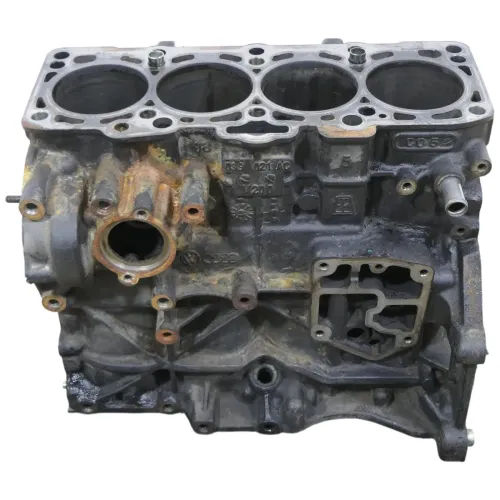 VW Passat 3C Motorblock Motor 2,0 TDI 103kw BMP 140PS NUR BLOCK (155636)