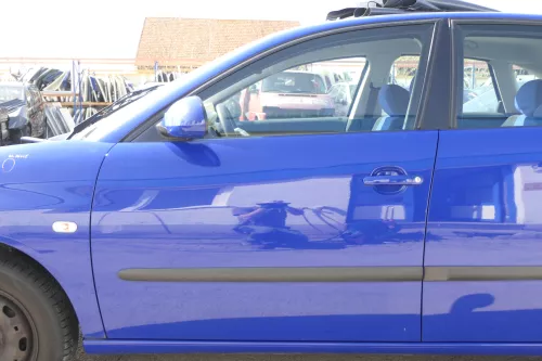 Seat Ibiza 6L Tür Fahrertür 4/5-Türer vorne links blau LS5G ohne Anbauteile (155712)