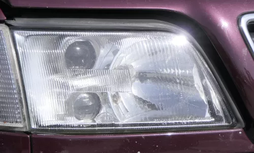 Audi A6 4A Scheinwerfer vorne rechts 4A0941030M (155800)