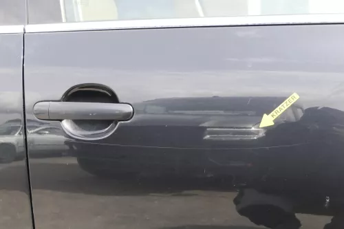 VW Passat 3B 3BG Kombi + Limo Tür vorne rechts Beifahrertür schwarz LC9Z chrom (155871)