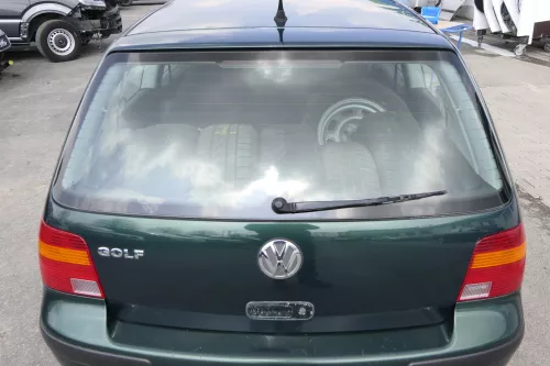 VW Golf 4 Limousine Heckklappe Kofferraumklappe Klappe hinten grün LC6M (155937)
