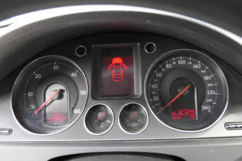 VW Passat 3C Tacho Tachometer 327.000km 3C0920871 X Diesel TDI  (155989)