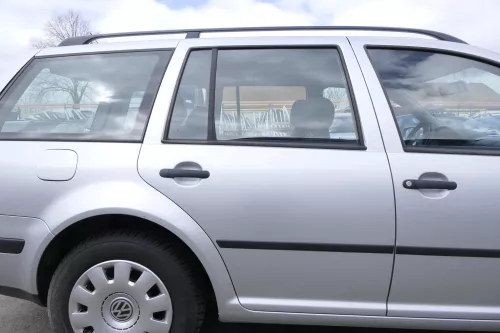 VW Golf 4 Bora Tür hinten rechts nur Kombi / Variant silber LA7W refelxsilber 8