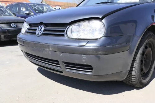 VW Golf 4 Stoßstange vorne Frontstoßstange Stoßfänger grau LC7V SWR + Kappen (156261)