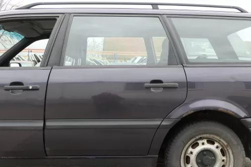 VW Passat 3A 35i Kombi Variant Tür hinten links grau LC5P ohneAnbauteile (156511)