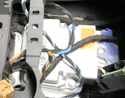 VW Touareg 7L Steuergerät Airbag Airbagsteuergerät 7L0959655  03R (157222)