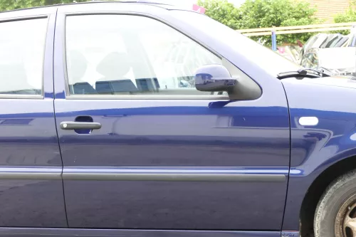 VW Polo 6N 6N2 Tür vorne rechts Beifahrertür 4/5-Türer blau LB5N ohneAnbauteile