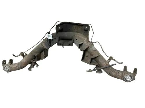 VW Golf 3 1H Syncro Allrad Achse hinten Hinterachse Achsträger Aggregateträger (157286)