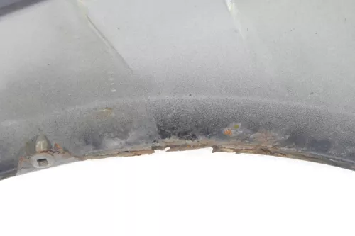 VW Passat 3BG Kotflügel vorne rechts schwarz LC9X (kein Blinkerloch) --- Rost (157388)