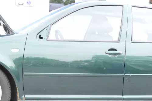 VW Golf 4 Bora Tür vorne links Fahrertür 4/5-Türer+ Kombi Avant grün LC6M (157461)