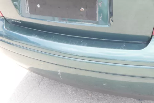 VW Bora Limousine Stoßstange hinten Heckstoßstange grün LC6M bright (157467)