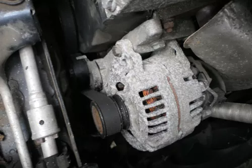 VW Golf 4 A3 8L Lichtmaschine Generator 038903018A /R 90A Benziner (157651)