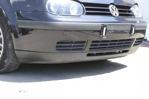VW Golf 4 Stoßstange vorne Stoßfänger vorn schwarz LC9Z Frontstoßstange (157721)