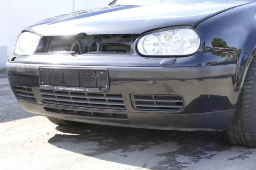 VW Golf 4 Stoßstange vorne Stoßfänger vorn vorne schwarz LC9Z schwarz SWR (157737)