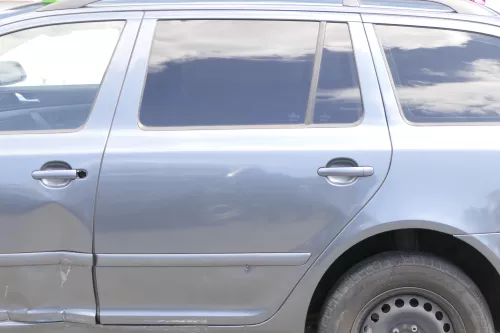 Skoda Octavia 1Z Kombi Tür hinten links grau LF7V (ohneAnbauteile) (157824)