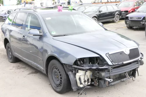 VW Golf 5 Octavia 1Z ektrischer Fensterheber Motor hinten rechts 1K0959704E L02