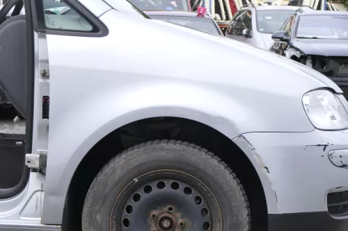 VW Touran 1T Kotflügel vorne rechts silber grau LA7W 1T0821022A ca.Bj2003-2006 d