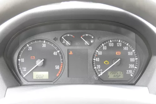 Skoda Fabia 6Y Tacho Tachometer Kombiinstrument 6Y0920880E 198.000km 1,4 TDI (158346)