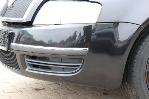 Skoda Superb 3U Stoßstange vorne Frontstoßstange schwarz LF9R  (158438)