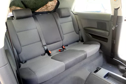 A3 8P Sitz Rückbank Rücksitzbank 4/5-Türer 3-Punkt-Gurt Sportback soul schwarz v (158497)