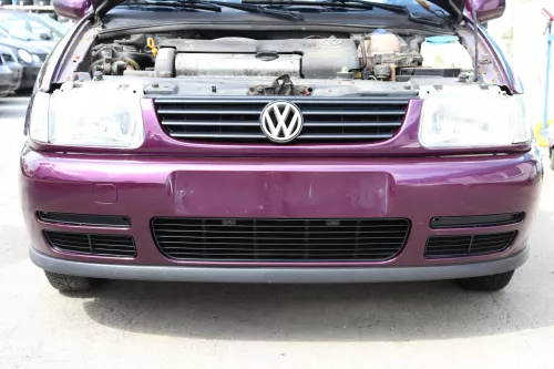 VW Polo 6N Stoßstange vorne breite Styling XXL Frontstoßstange lila LC4U
