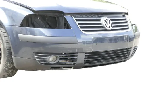 VW Passat 3BG Stoßstange vorne Frontstoßstange Stoßfänger grau blau LC5F (158591)