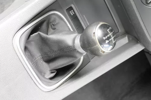 VW Golf 5 Schaltknauf Schaltsack Schaltung Schaltknüppel original 5-Gang 158602