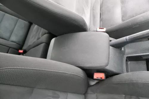 VW Golf 6 5K Mittelarmlehne Armlehne Lehne Mitte Original verschiebar schwarz