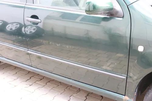 Skdoa Fabia 6Y Kombi + Limousine Tür vorne rechts Beifahrertür grün LF8C ohneAnb (158665)