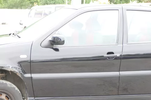 VW Polo 6N 6N2 Tür vorne links Fahrertür 4/5-Türer schwarz L041 ohneAnbauteile