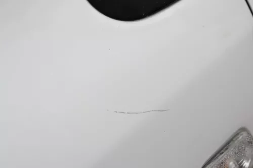VW Fox Kotflügel vorne links weiß LB9A - Delle (159021)