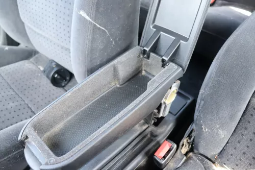 VW Passat 3B Mittelarmlehne Armlehne Lehne Mitte Original schwarz dunkel 159053 (159053)