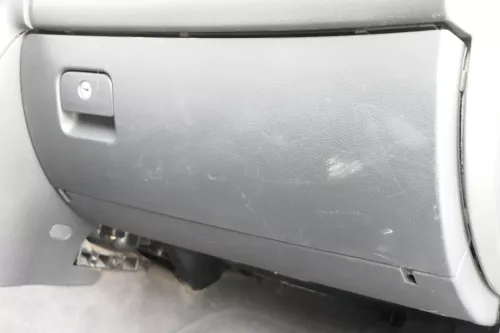 Audi A6 4B C5 Handschuhfach 4Z7857035  6PS soul schwarz