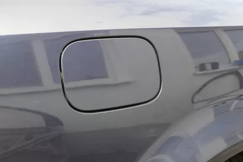Audi A4 8E B6 Tankdeckel Tankklappe Tank Deckel Klappe blau LZ5L lila