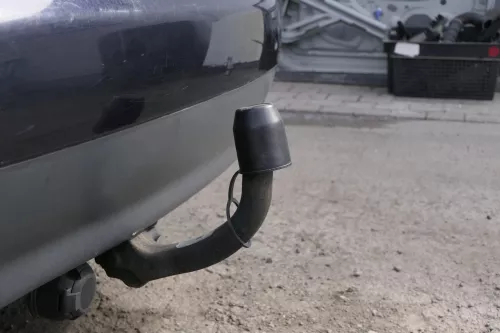 Audi A4 8E B6 Kombi Avant Stoßstange hinten mit Spoiler schwarz blau LZ5L (159627)