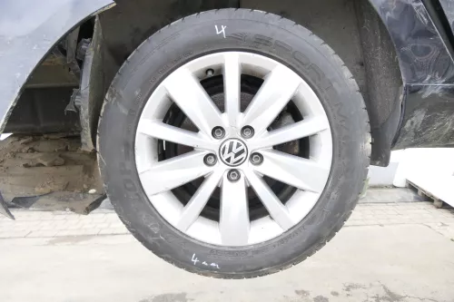 1x VW Passat 3C B7 Alufelge Felge 3AA601025 7x16H2 ET45 5x112 Perugia  4
