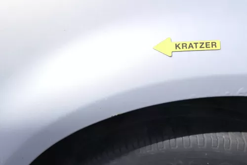 VW Passat 3B Kotflügel vorne rechts silber LB7Z (159986)