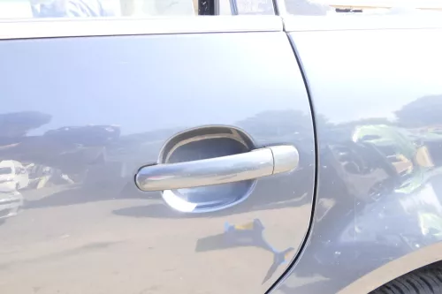 VW Passat 3B 3BG 3B6 Kombi Variant Tür hinten links grau LC7V (160807)