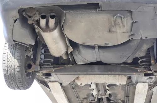 Passat 3B 3BG Auspuff Endschalldämpfer hinten 1,9 TDI AVF 2,5 AKN AWX Mitteltopf