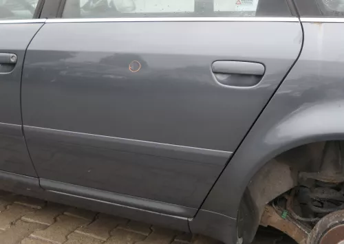 Audi A6 4B C5 Tür Türblatt hinten links grau LX7Z nur Türblatt (160838)