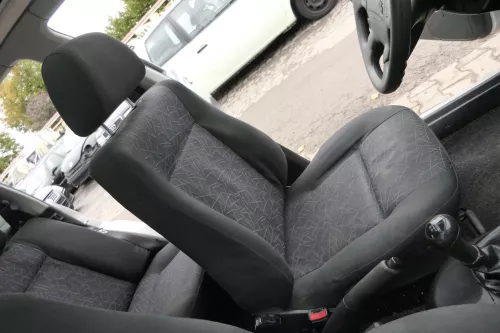 VW Polo 6N2 Seat Ibiza 6K Golf 3 Sitz vorne links Fahrersitz 4/5-Türer höhenve (161153)