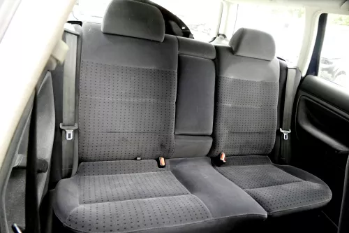 VW Passat 3B 3BG Kombi Variant Sitz Rückbank Rücksitzbank ohneKopfstützen Velour (161542)