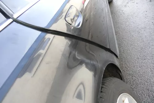 Audi A6 4B C5 Tür nur Türblatt hinten rechts schwarz LZ9W (161552)