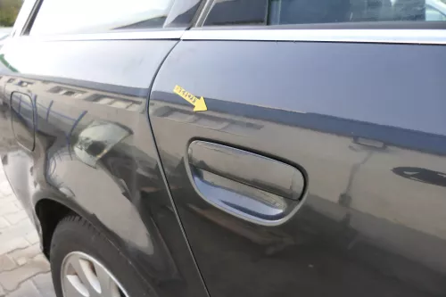 Audi A6 4B C5 Tür nur Türblatt hinten rechts schwarz LZ9W (161552)