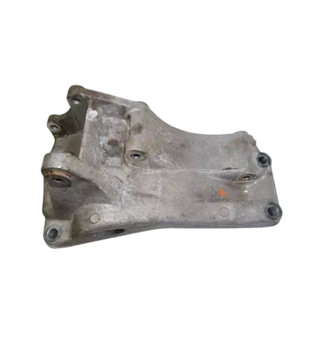 VW Polo 6N2 Halter Konsole Lichtmaschine Träger 030145167D ohneKlima (161812)