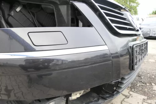 VW Passat 3BG Stoßstange vorne Frontstoßstange Stoßfänger schwarz LC9Z SWR (162013)