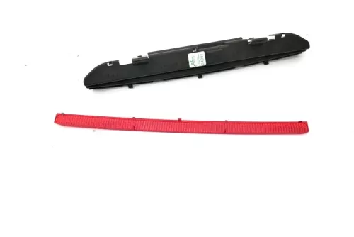 VW Passat 3B Limousine dritte Bremsleuchte 3. Bremslicht 3B5945121