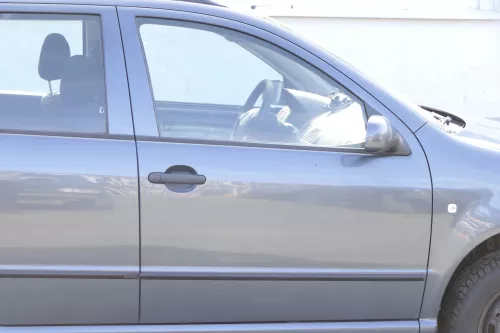 Skod Fabia 6Y Kombi Limousine Tür vorne rechts Beifahrertür grau LF7V ohne Anbau
