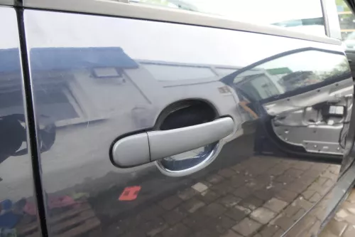 Audi A2 8Z Tür mit Türblatt hinten rechts blau LZ5Q - ohne Anbauteile (162186)